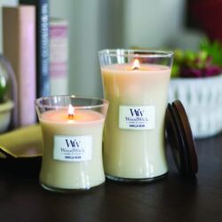 92112E-Candela Media Vanilla Bean-Yankee Candle-emmanueleregali-bombonieraperfetta